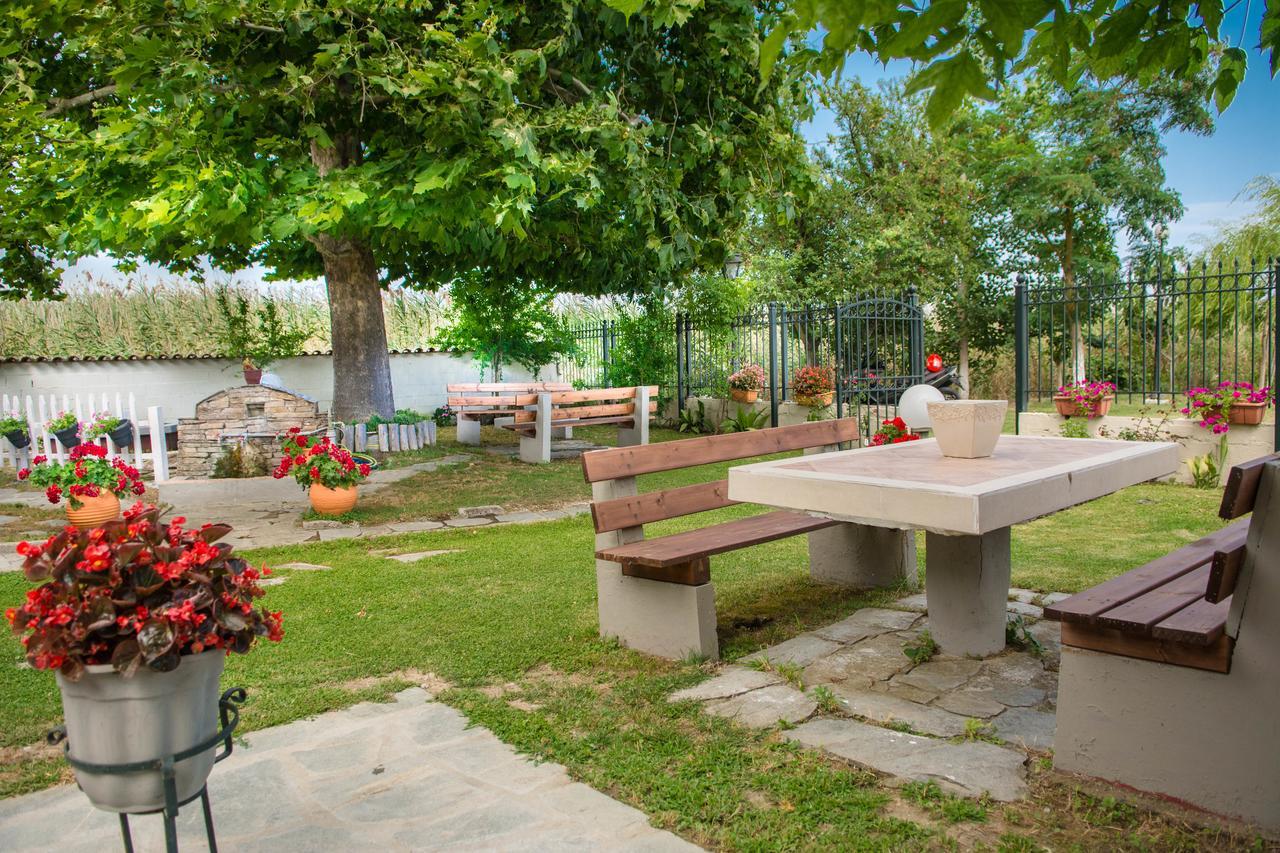Seaside Cottage Paralia Katerinis Exterior photo